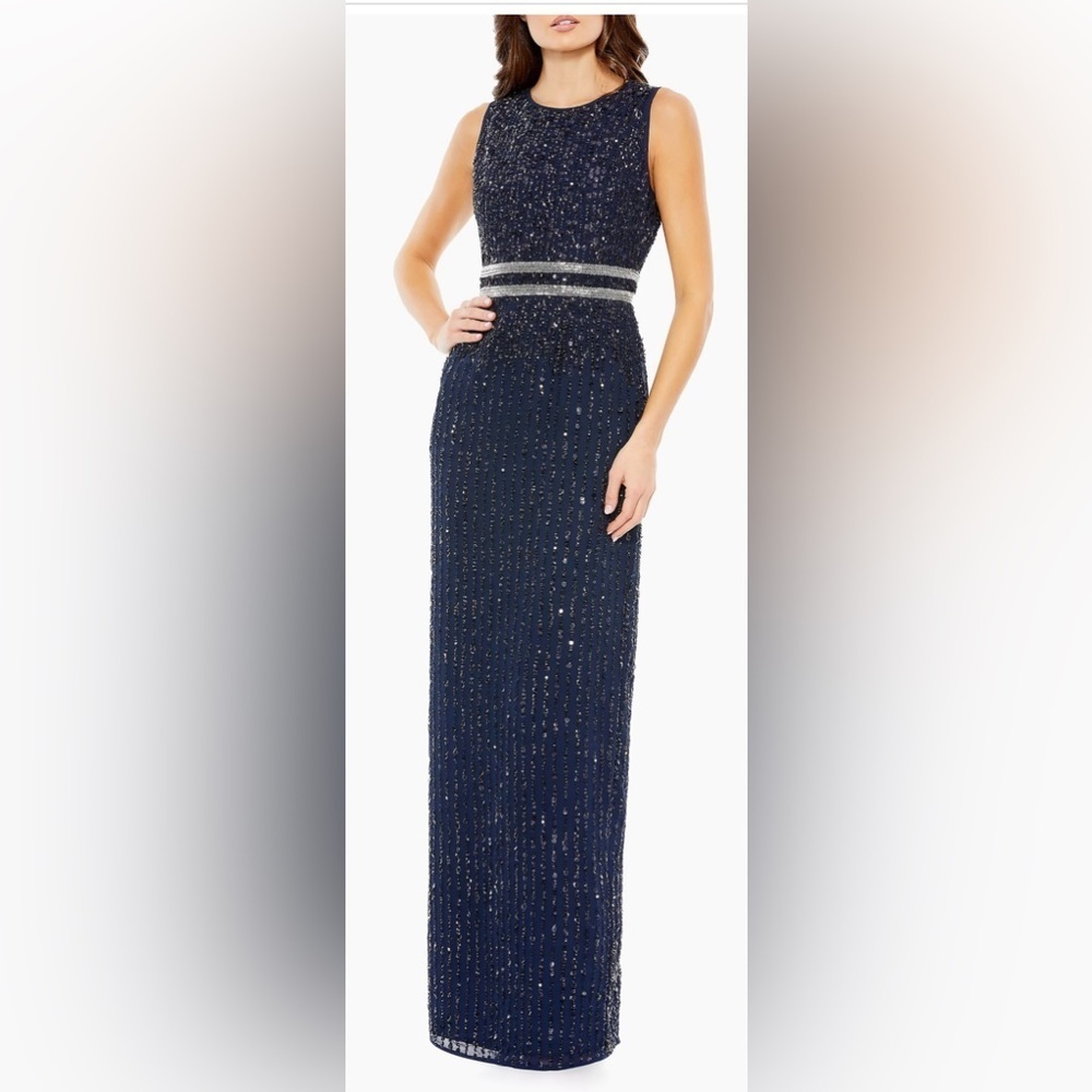 NWOT Mac Duggal Beaded midnight blue sleeveless Column Gown Sz 2